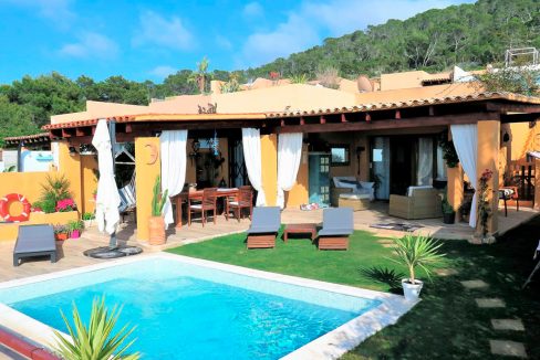 4646591001-chalet-en-cala-moli-10