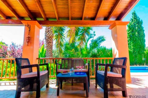 4397964045-can-julian-11