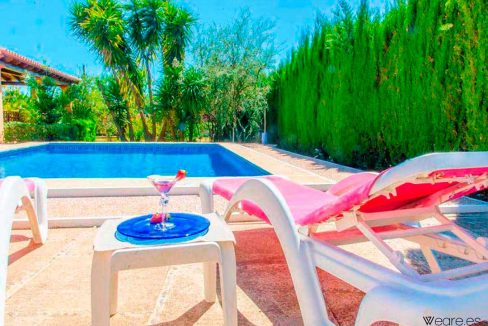 4397964045-can-julian-3