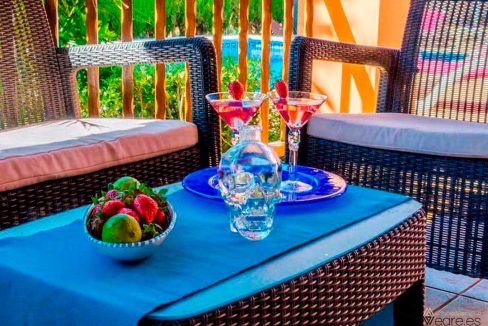 4397964045-can-julian-9