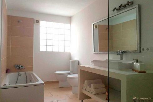 5863680600-villa-rosie-8